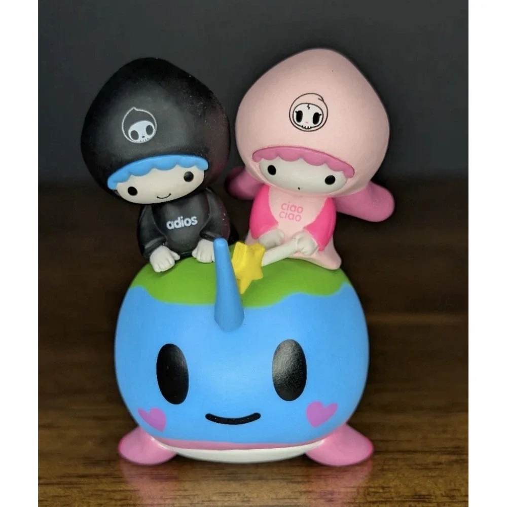 Tokidoki Hello Kitty and Friends Series 2 Little Twinstars Figure Lala And Kiki